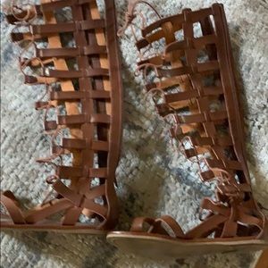 Size 10 tie up sandals